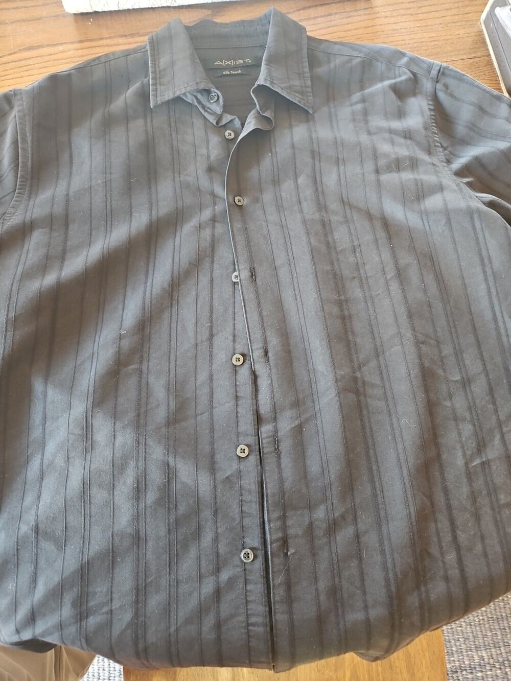 Axists 100% Silk Cigar Shirt Mens Size L Dark Black Button Up Short Sleeve